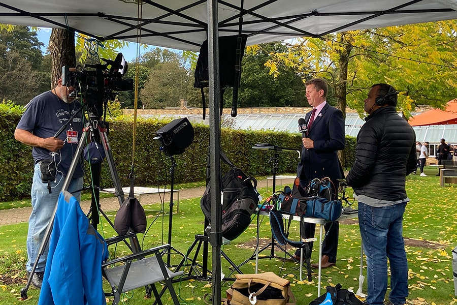 Richard Graves - NFL Network Set